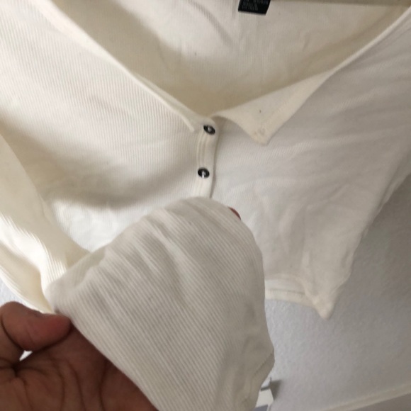 Button up crop top - Picture 3 of 4